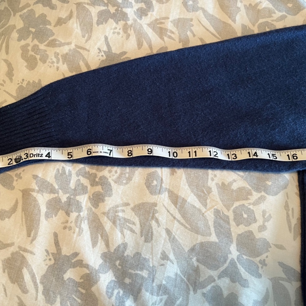 Vince Cashmere Sweater - Picture 6 of 10